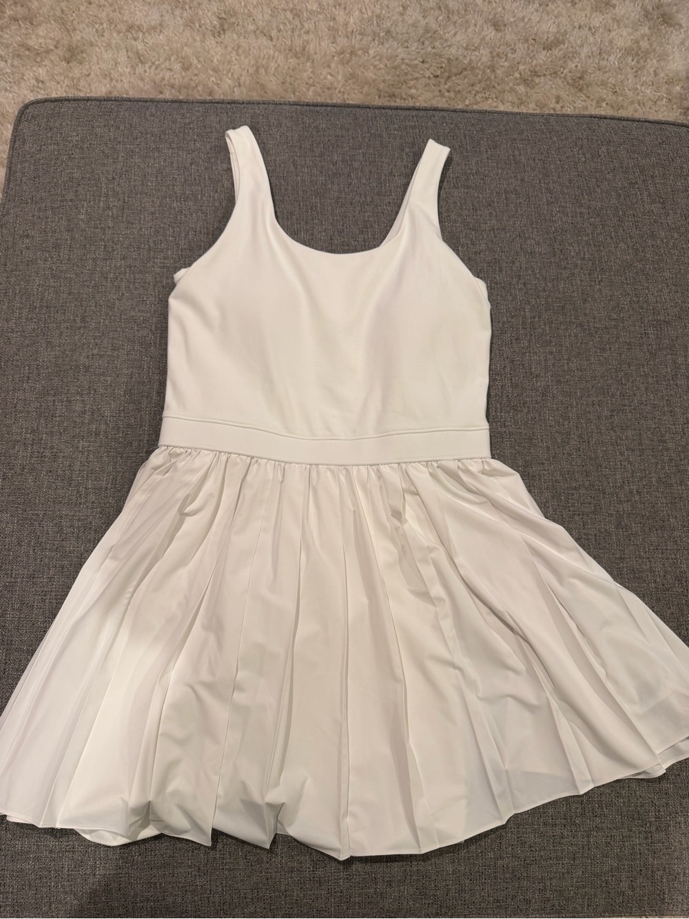 Women's White Pleated Mini Dress - Classic Scoop Neck